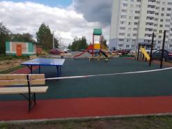 Монтаж бесшовного резинового покрытия в городе Орле